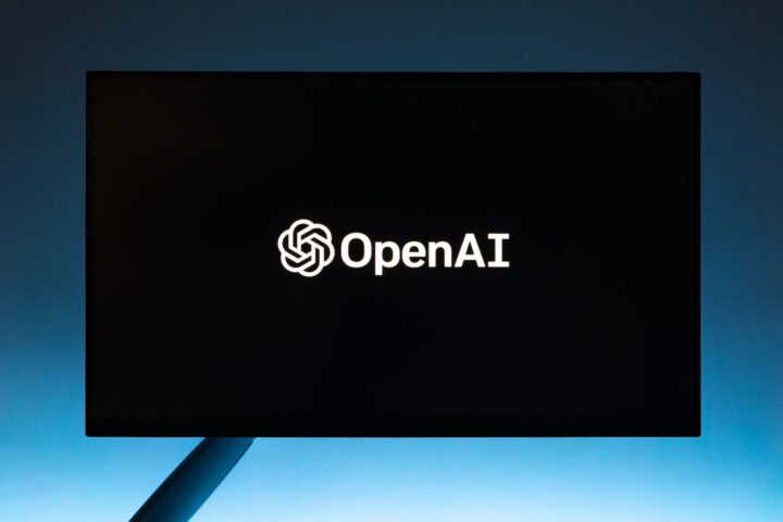 Azure OpenAI ServiceとOpenAI APIの違いとは？
