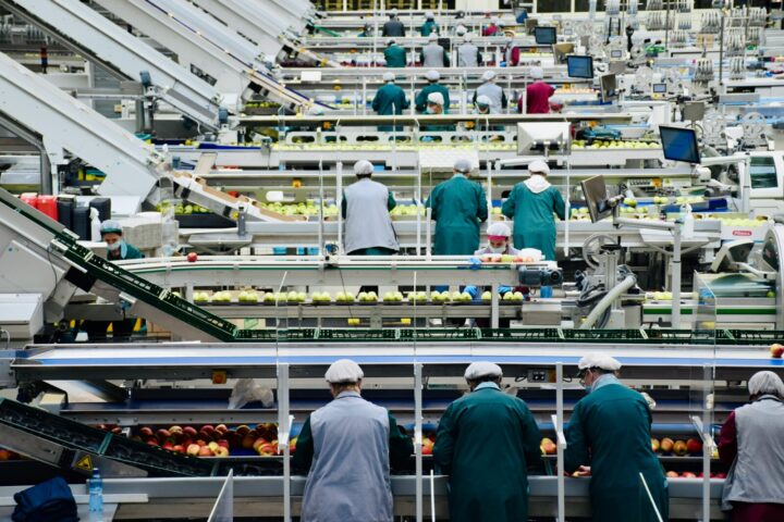 製造現場の作業分析にAIを活用するメリット