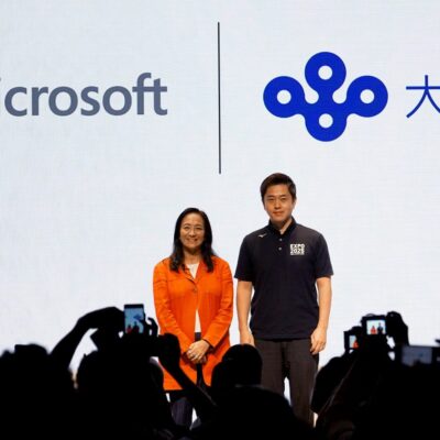 大阪府とマイクロソフトがAIエージェント活用で府民サービス向上へ、女性向けAIスキル習得支援も開始
